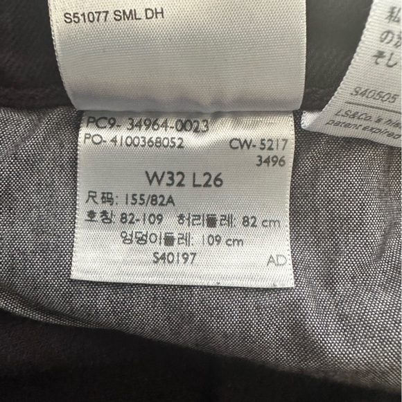 LEVI’S Wedgie Straight High-Rise Button-Fly Black Jeans Women’s Size 32 - Picture 10 of 13